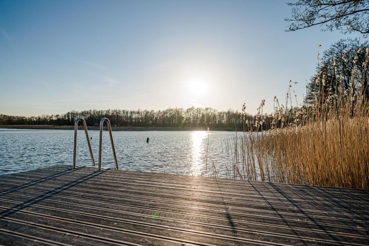 Luxus-See-Domizil Mit Sauna, Kamin Und Boot-130 Qm Fuer 6 Personen คราโคอัมเซ ภายนอก รูปภาพ