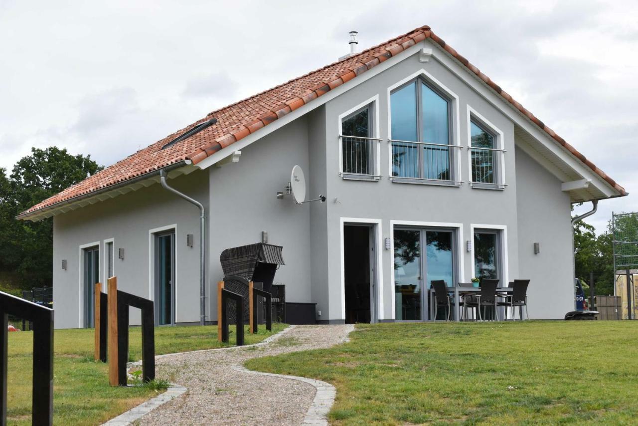 Luxus-See-Domizil Mit Sauna, Kamin Und Boot-130 Qm Fuer 6 Personen คราโคอัมเซ ภายนอก รูปภาพ